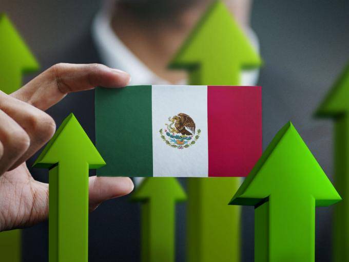 La OCDE consideró al igual que el presidente López Obrador, que México tendrá un crecimiento del 5%.