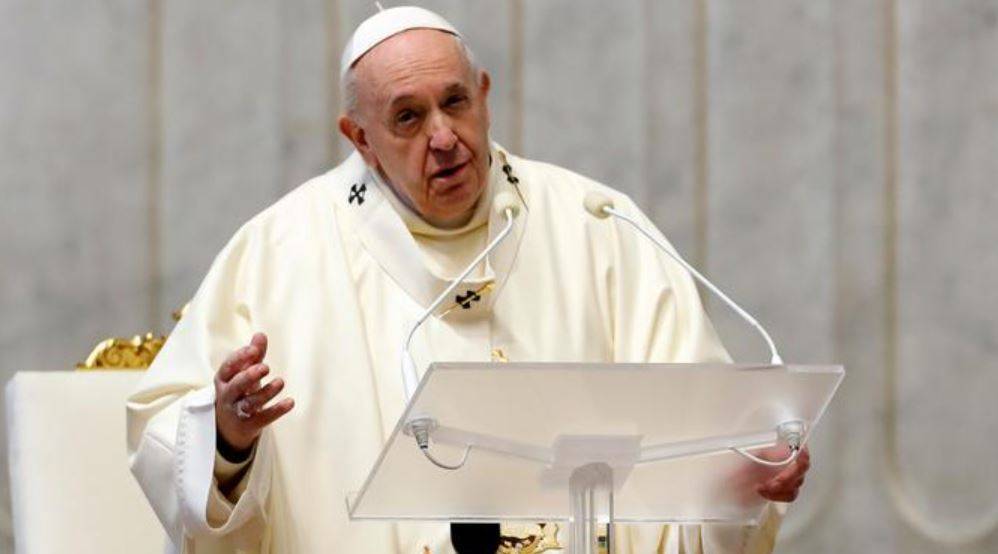 Los abusos infantiles son un "asesinato psicológico", dice el Papa