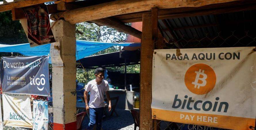 El Salvador legaliza el uso del bitcoin; se convierte en el primer país del mundo 