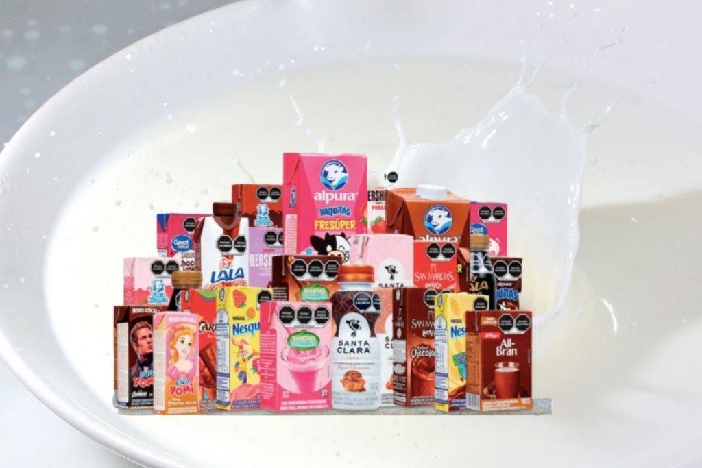 ¿Compras leche de sabor? Estas marcas no son leche y contienen altos niveles de azúcar