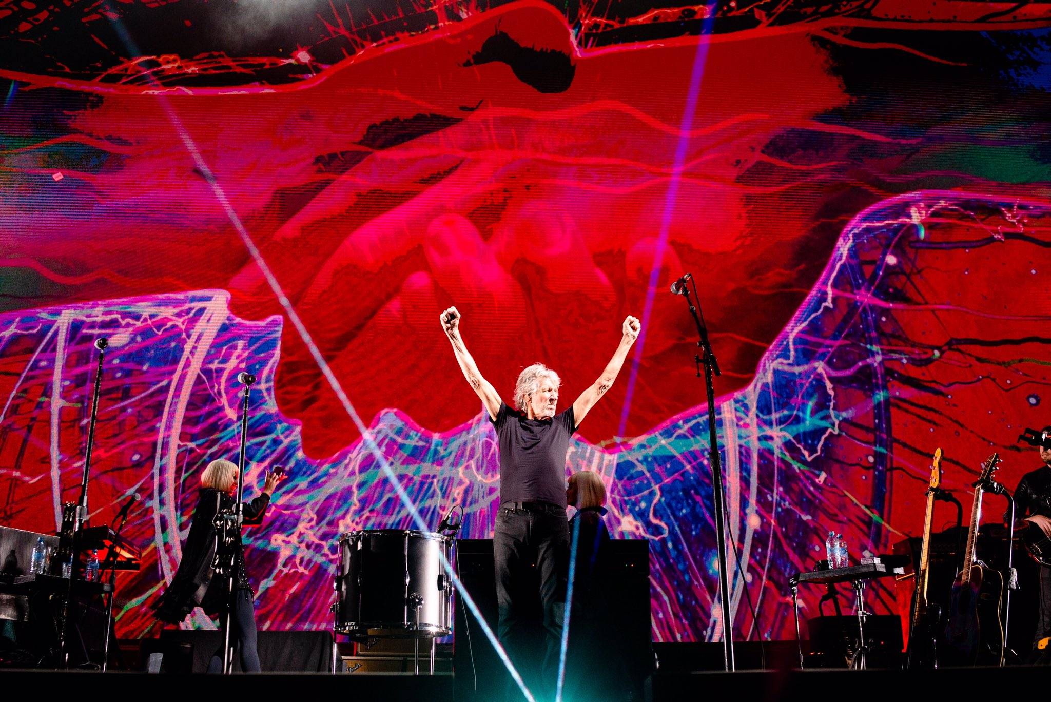 Roger Waters anuncia su regreso a los escenarios y ofrecerá conciertos en México