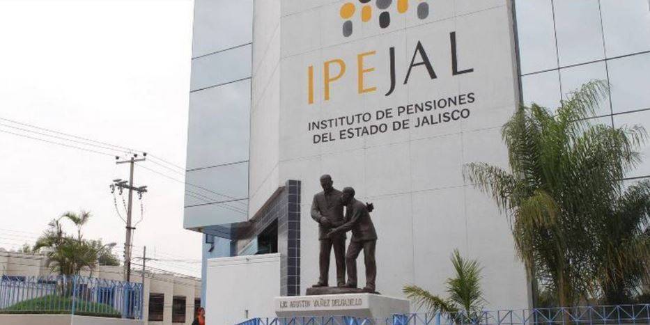  Escándalo en Jalisco, denuncian desfalco en el Instituto de Pensiones 