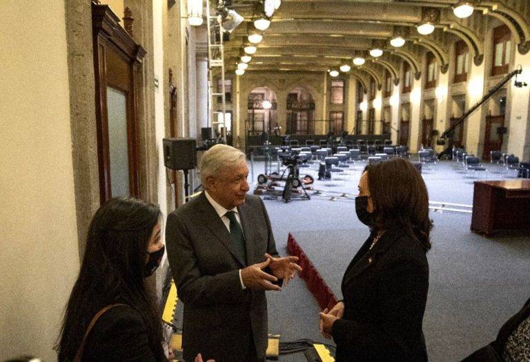 AMLO concreta acuerdos económicos y migratorios con Kamala Harris