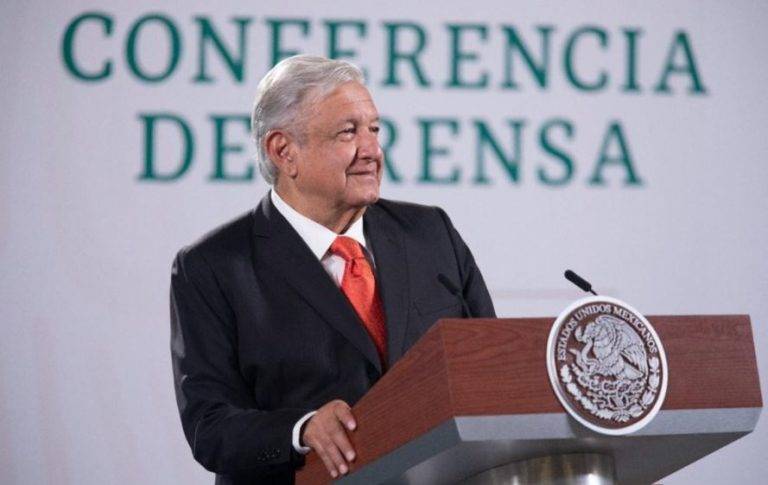 Votaré cerca de Palacio y estaré pendiente de las elecciones todo el día: AMLO