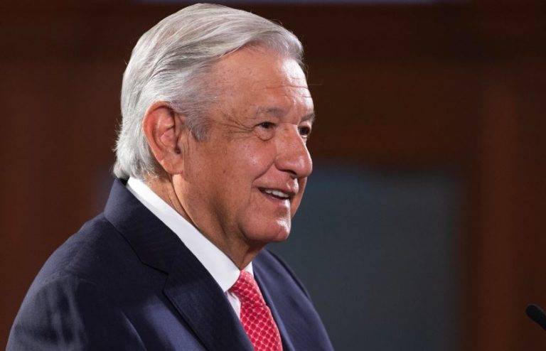Voy a patentar la fórmula económica usada en México: AMLO