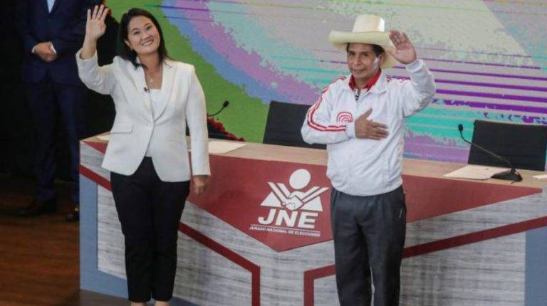 Pedro Castillo aventaja a Keiko Fujimori en elecciones presidenciales de Perú