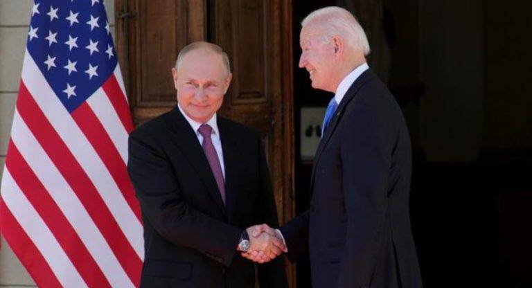 Siempre es mejor verse cara a cara; dice Biden a Putin en cumbre de Ginebra