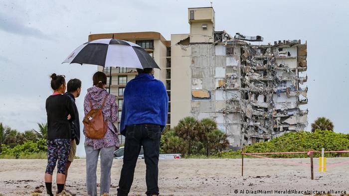 Niegan a “Topos” entrar a apoyar en las tareas de rescate de edificio colapsado en Miami