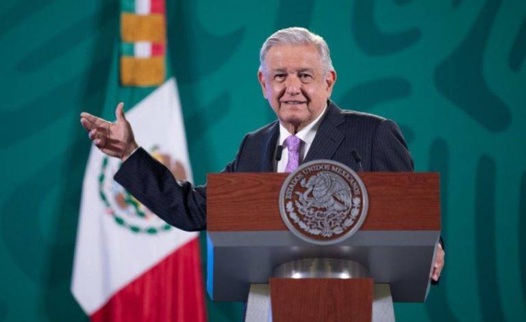 AMLO pide expresarse en la Consulta Popular y avanzar en la democracia participativa