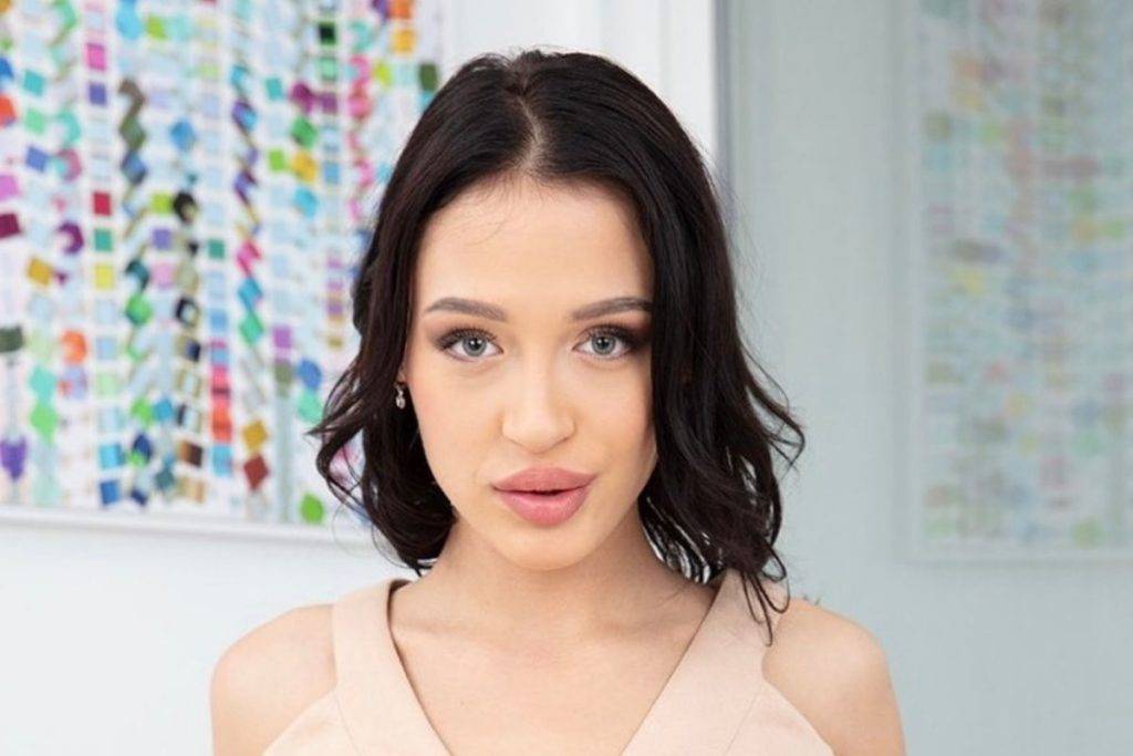 Actriz de cine para adultos muere tras caer de un edificio