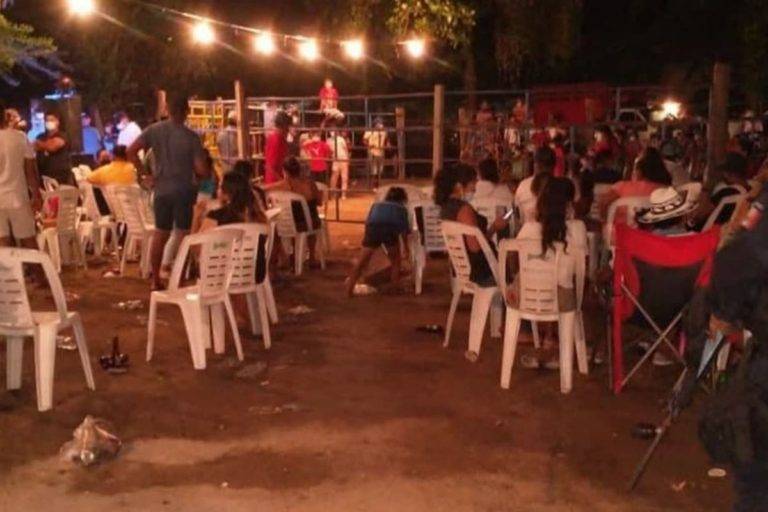 Dispersan a más de 500 personas en un jaripeo en Acapulco