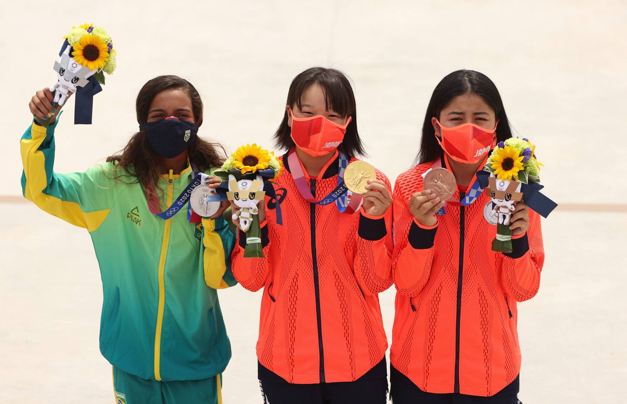 Momiji y Rayssa hacen historia en el skate femenino durante Juegos Olímpicos