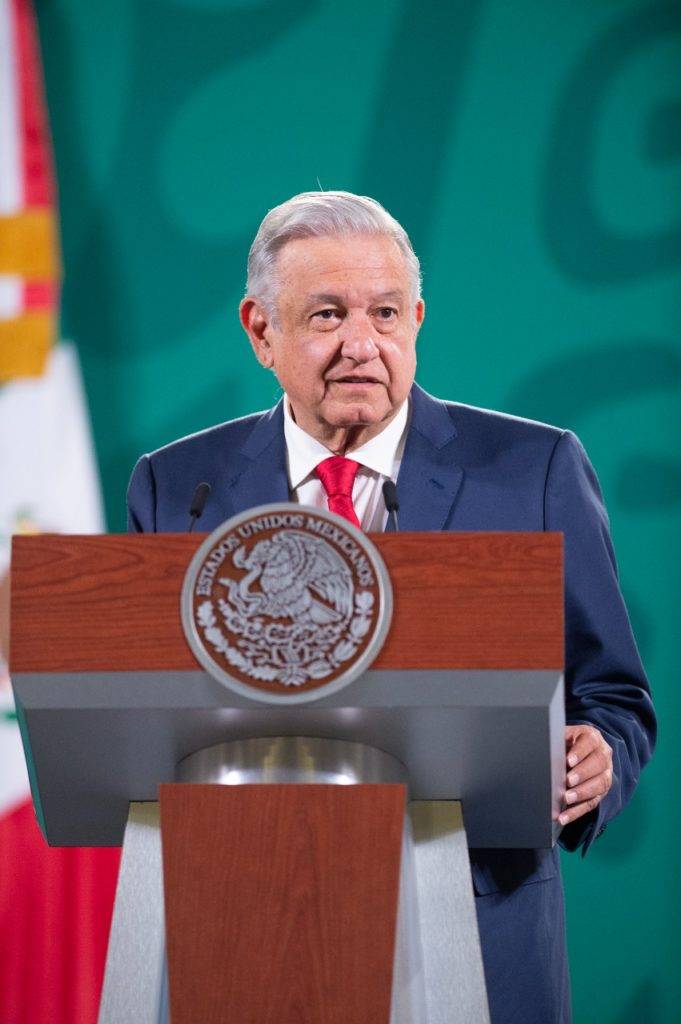 Sánchez Cordero revisará el amparo que dieron a Kamel Nacif: AMLO