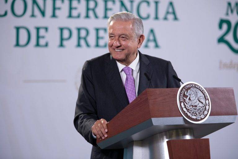 AMLO felicita a medallistas mexicanos de los Juegos Olímpicos