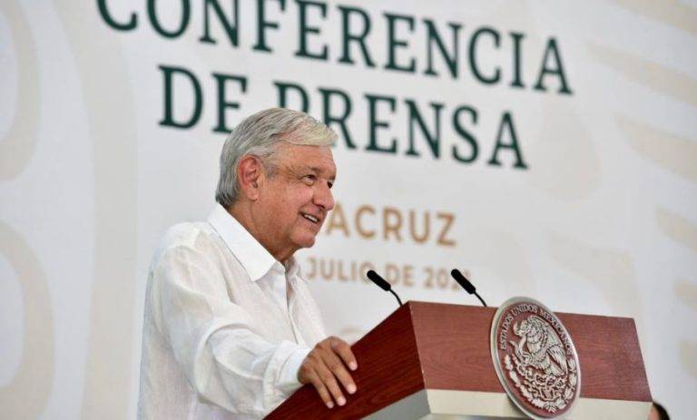 Para octubre vacunados todos los adultos de 18 años: AMLO