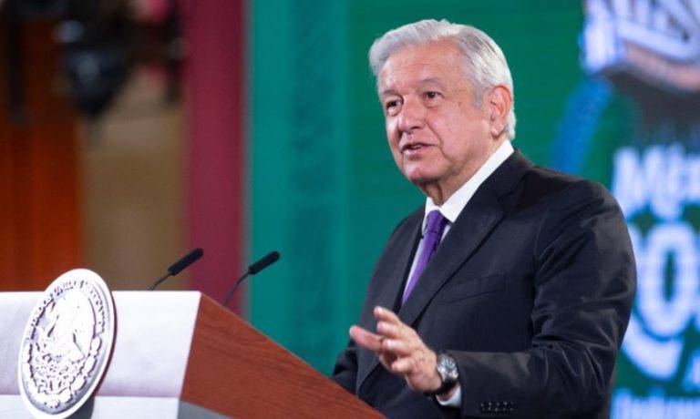 AMLO quiere evitar una huelga en Cananea