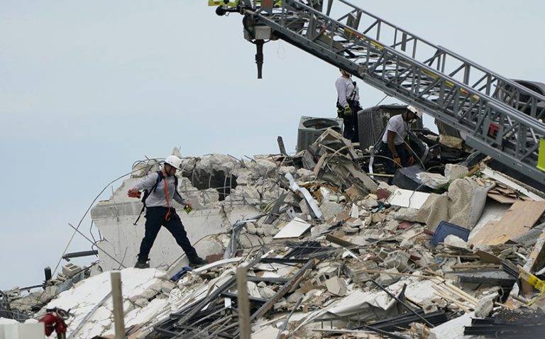 Ya van 78 muertos por derrumbe en Surfside