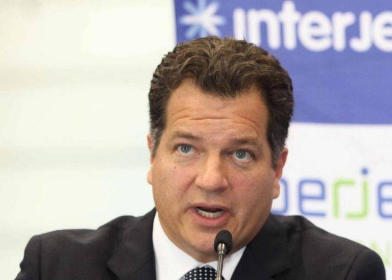 Miguel Alemán Magnani huyó del país; activan alerta migratoria
