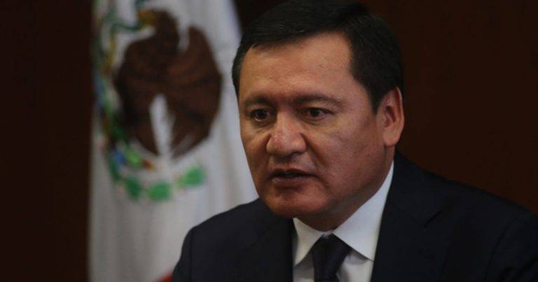 Osorio Chong mintió; durante su paso por la Segob se firmaron dos contratos para Pegasus