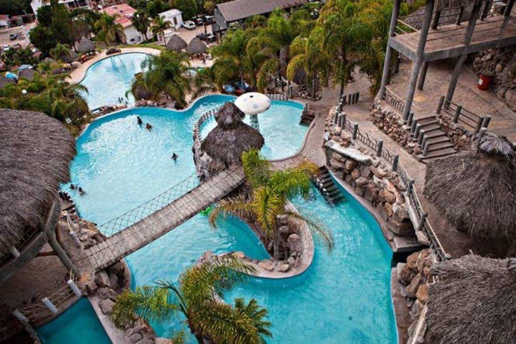 Balnearios de Hidalgo pedirán comprobante de vacunación para usar instalaciones