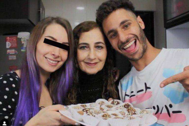 Ryan Hoffman pide apoyo para su madre Marina tras detención de YosStop