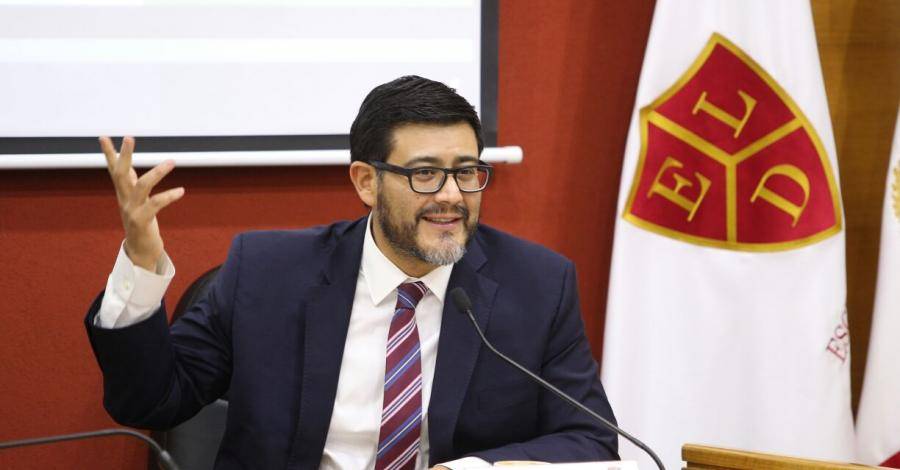 El nuevo magistrado presidente del TEPJF, Reyes Rodríguez Mondragón, tuvo un crecimiento gracias al impulso del panista Roberto Gil Zuarth.