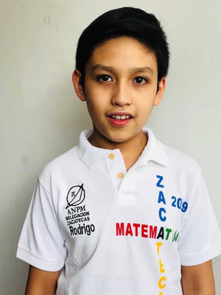 Rodrigo tiene 11 años y medalla de oro en Competencia Mundial de Matemáticas 2021