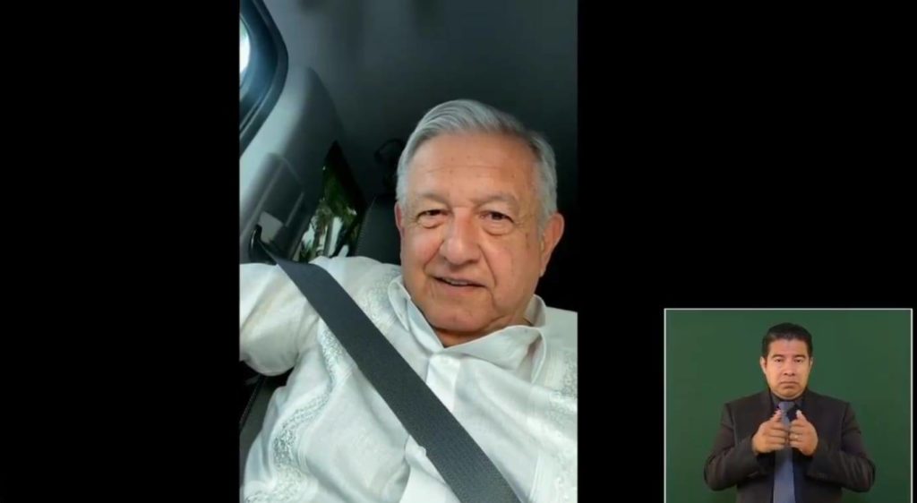 AMLO dice que no entrará a la mañanera por la fuerza ni se someterá a chantajes