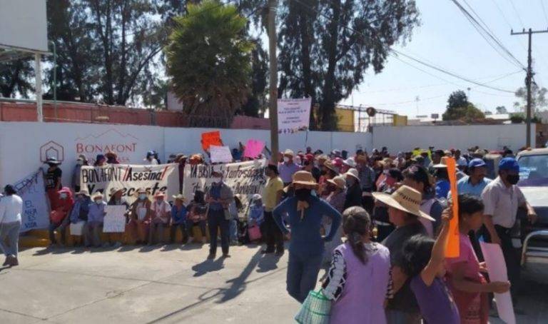 Pobladores confirman que Bonafont se "roba" el agua de un pozo