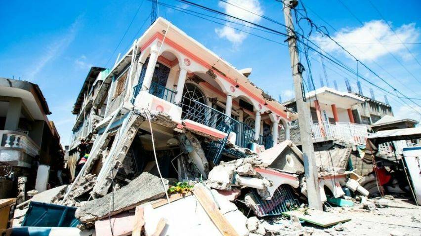 SRE abre línea de emergencia para apoyar a mexicanos tras sismo en Haití