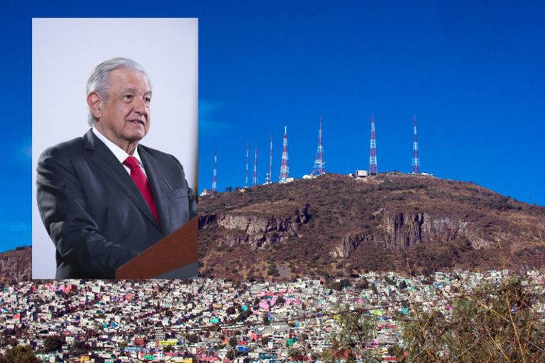 AMLO ofrece casas para afectados del cerro del Chiquihuite