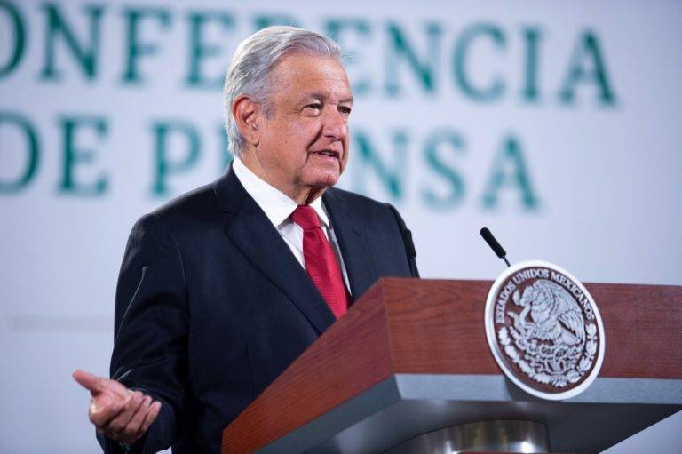Hay que levantar al elefante para liberar a presos enfermos y torturados: AMLO