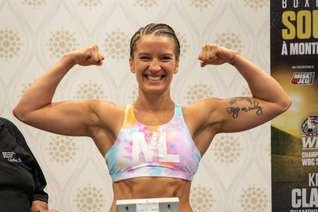 Usuarios llaman asesina a boxeadora canadiense que noqueó a Jeanette Zacarías