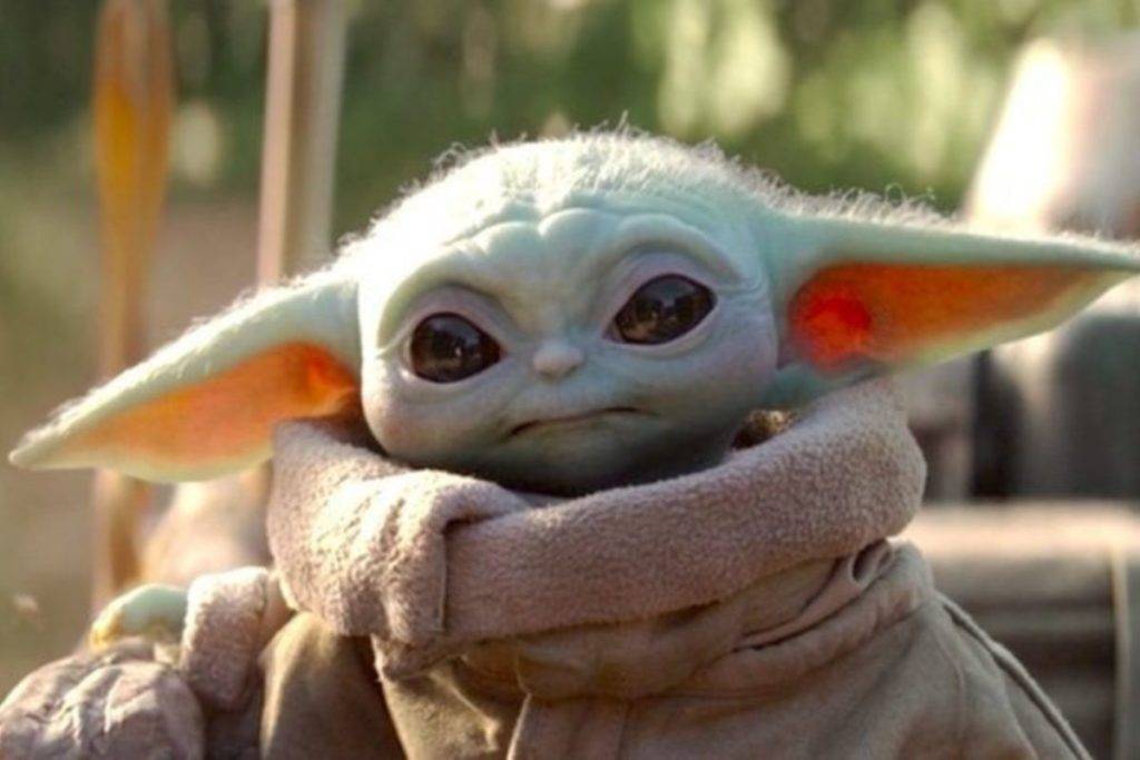 Detienen a hombre que traficaba fentanilo dentro de un Baby Yoda