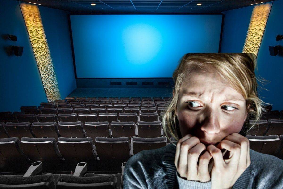 Empresa pagará mas de 20 mil pesos por ver 13 películas de terror