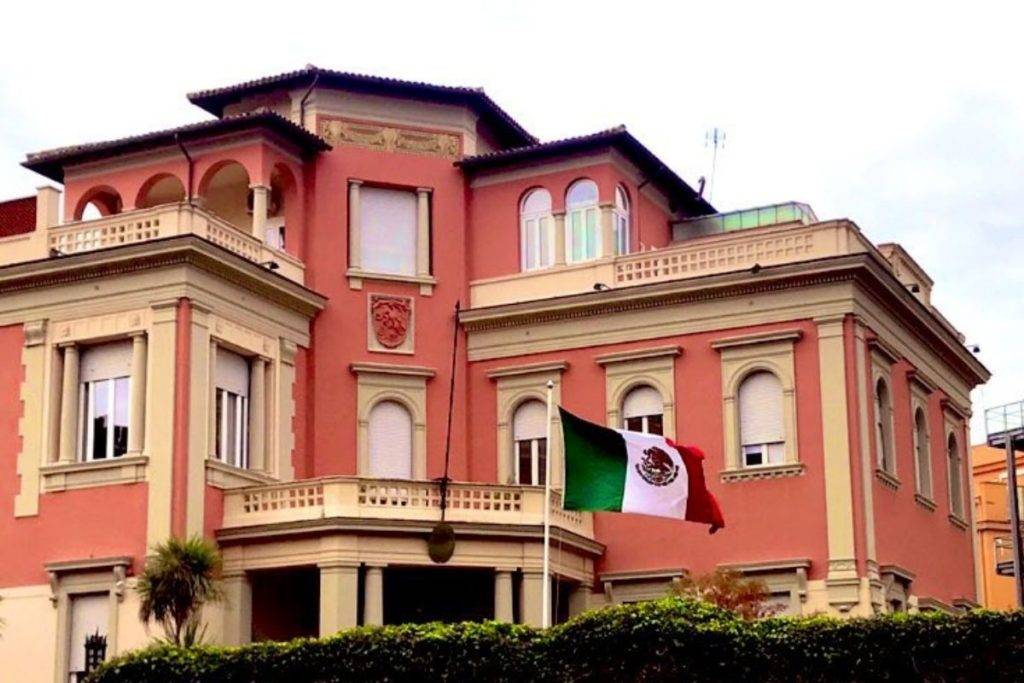 México reclama venta de piezas arqueológicas en Italia