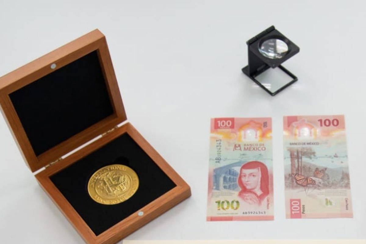 Billete de 100 pesos con Sor Juana recibe el premio al mas bello del mundo
