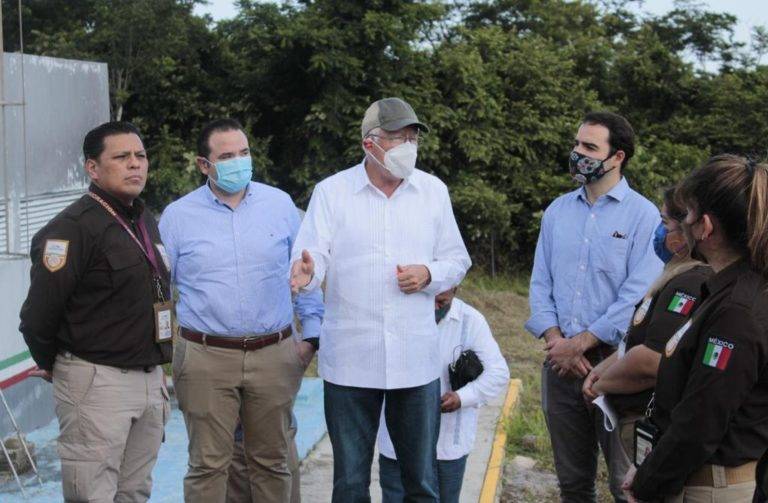 Embajador de EU visitó la frontera entre Tabasco y Guatemala