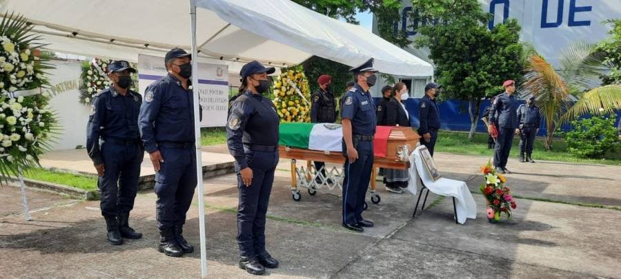 Asesinan a director de seguridad en Guerrero; le dan último adiós