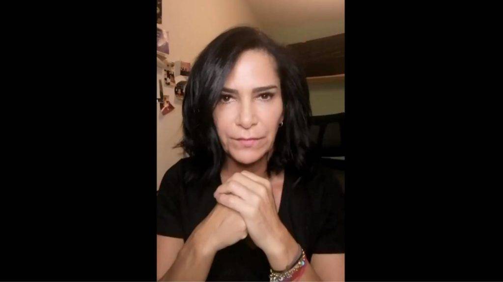 Urge Lydia Cacho a la SCJN para que resuelva su caso