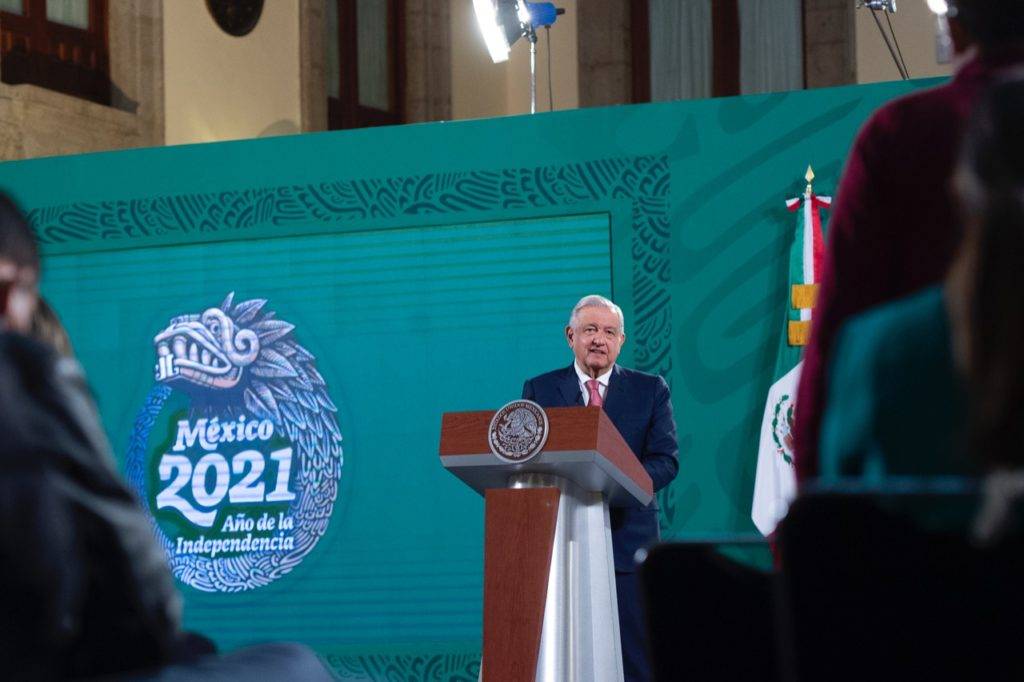 Ancira debe cumplir con acuerdo reparatorio de Pemex: AMLO