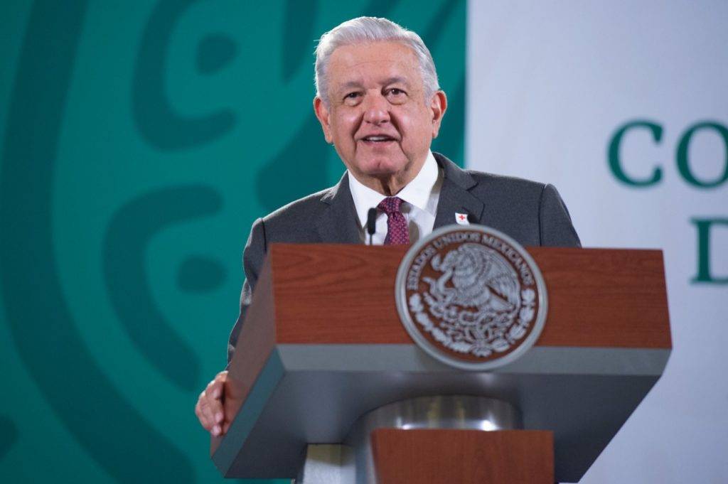 Legisladores del PAN que se reunieron con Vox son casi fascistas: AMLO