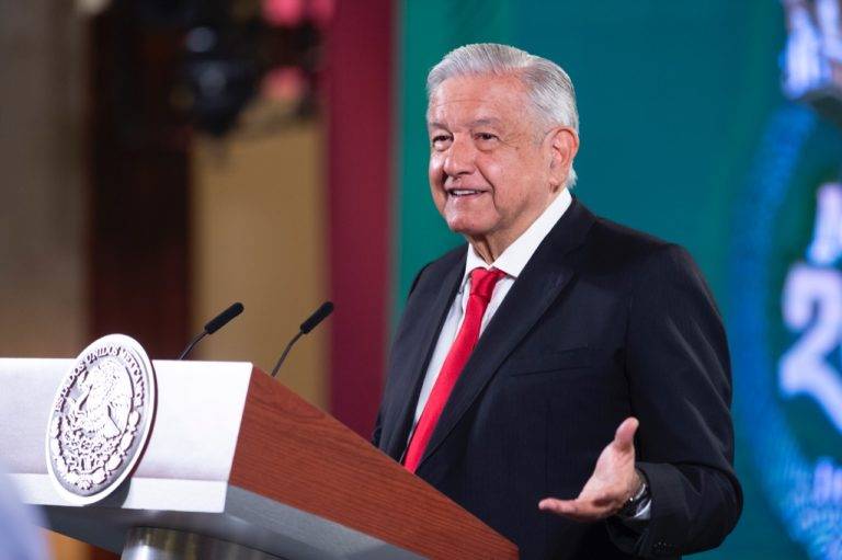 En 2024 me retiro y borro mis redes sociales: AMLO