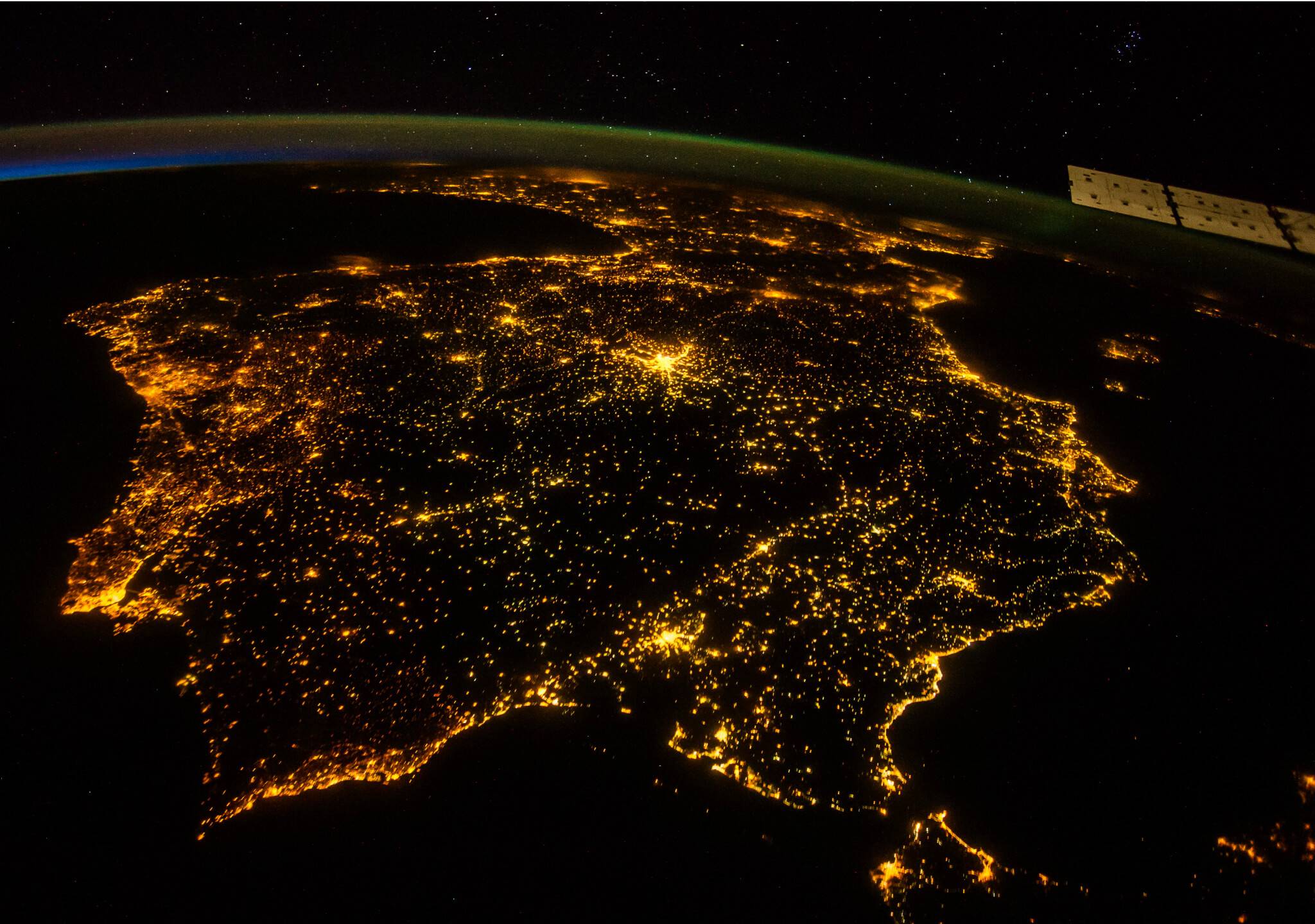 Alza histórica en precio de la luz en España; ¡de la que nos salvó AMLO!