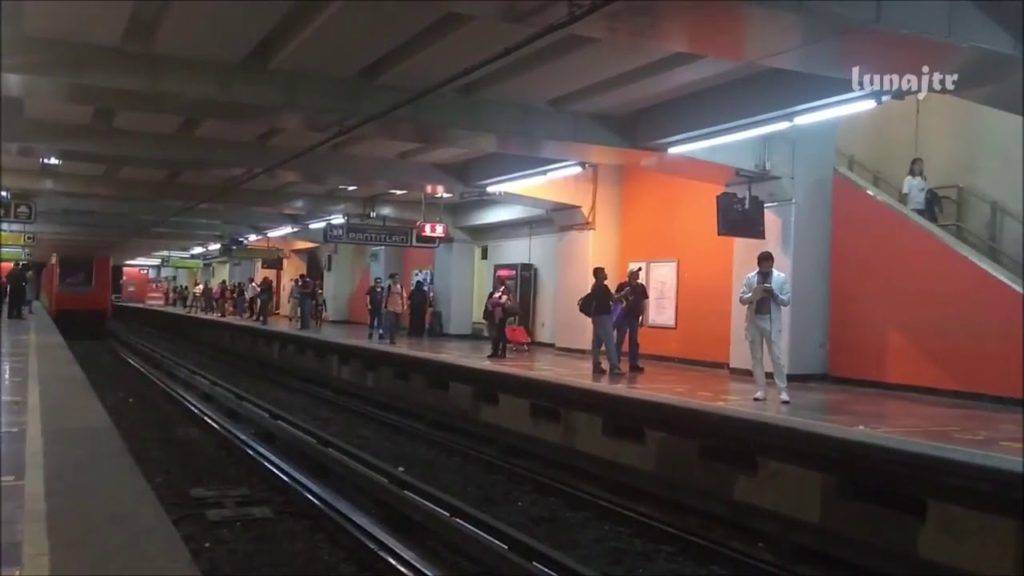 Una persona se avienta a las vías del Metro Centro Médico en la CDMX