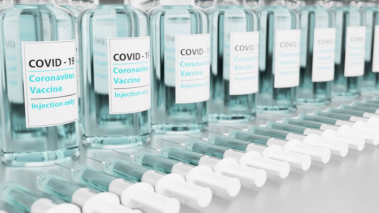 Estados Unidos ha desechado mas de 15 millones de vacunas Covid-19