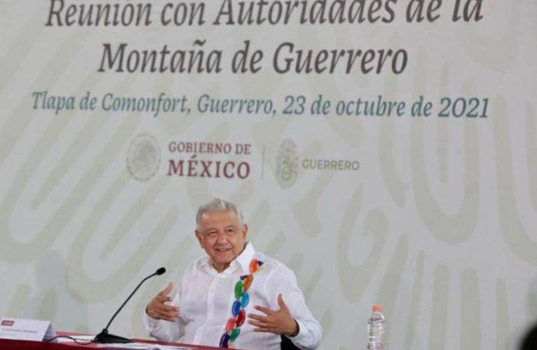 Conservadores y fifís no entienden; Guerrero, Chiapas y Oaxaca necesitan más apoyo: AMLO