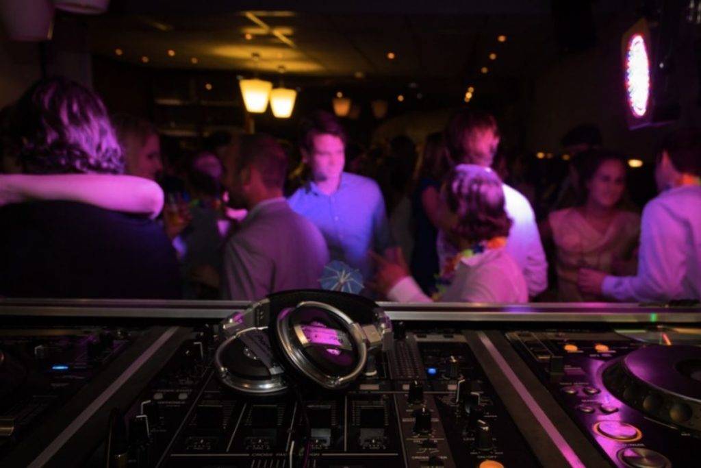 Bares de Cuernavaca dejarán de tocar reggaetón y banda