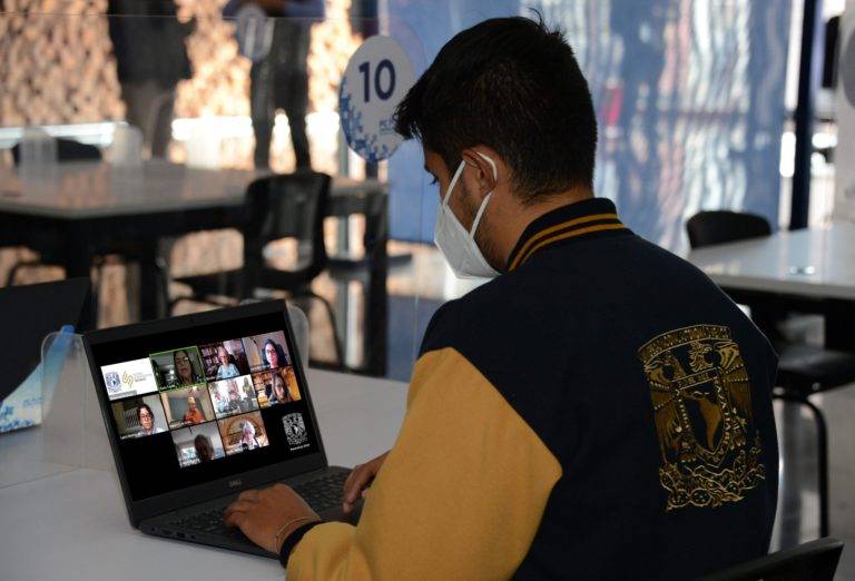 Con semáforo verde, UNAM anuncia regreso a clases presenciales