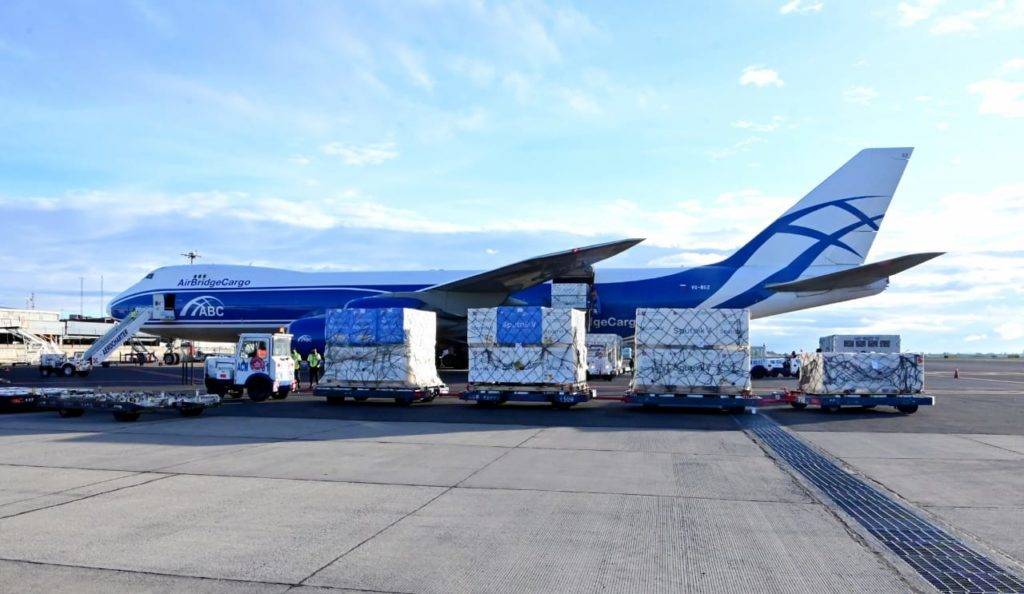 México recibió 2 millones 500 mil vacunas Sputnik